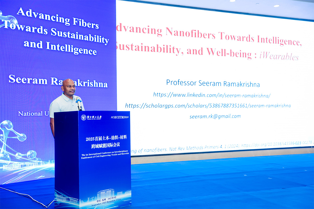 ¼WSeeram Ramakrishna}